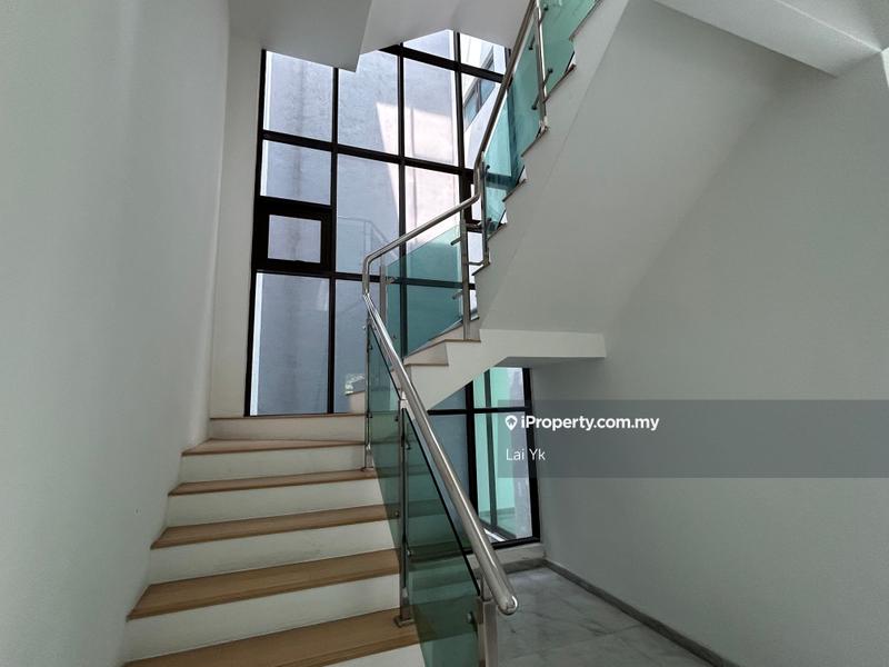 Semi-Detached House for Sale in Putra Heights, Subang Jaya by Lai Yk - iProperty.com.my
