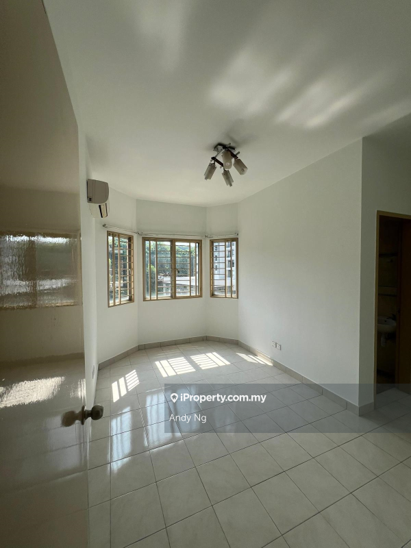 For Sale - Puteri Bayu Apartment