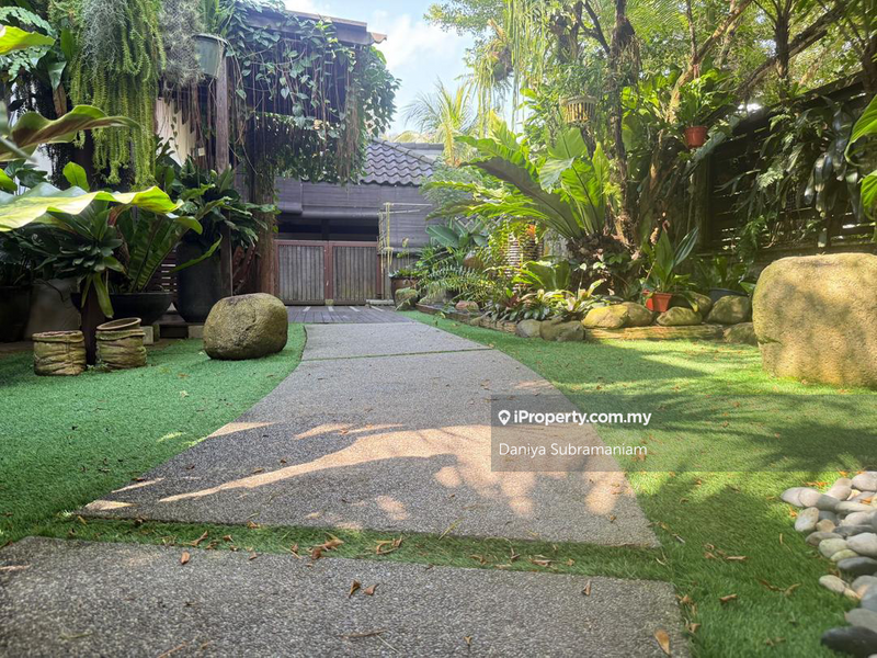 Rumah Berkembar untuk Dijual di Taman Hijauan Residen, Hulu Langat oleh Daniya Subramaniam - iProperty.com.my