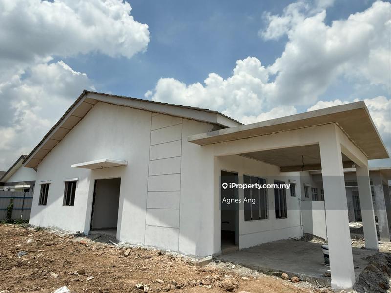 Rumah Berkembar untuk Dijual di Taman bentara, Telok Panglima Garang oleh Agnes Ang - iProperty.com.my