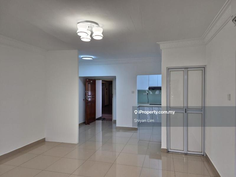 For Rent - Angkupuri Condominium