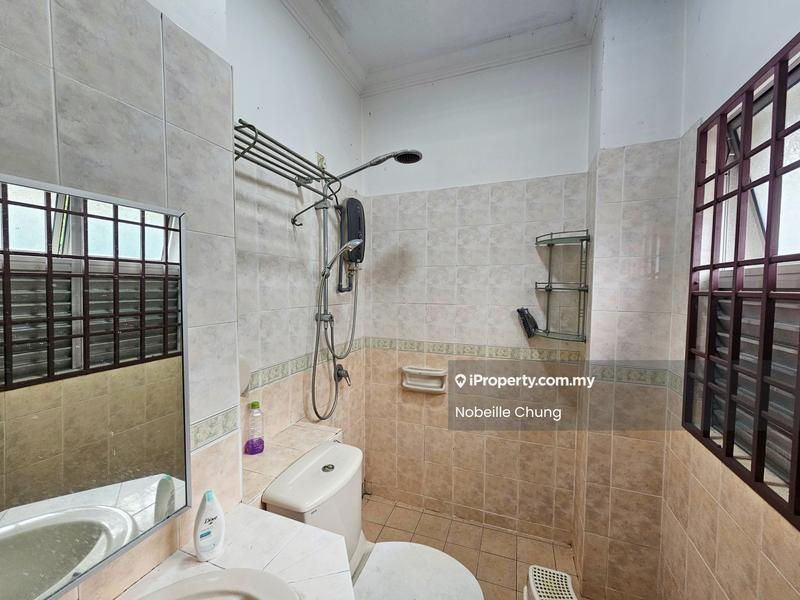 Rumah Teres 2-Tingkat untuk Dijual di Putra Heights, Subang Jaya oleh Nobeille Chung - iProperty.com.my