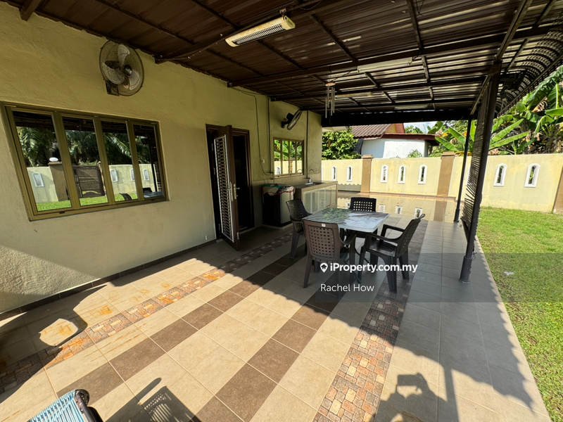 Bungalow House for Sale in Kampung Cina, Sitiawan by Rachel How - iProperty.com.my