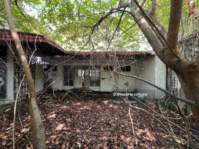 Commercial Bungalow for Sale in Petaling Jaya, Selangor by Martin Santana - iProperty.com.my
