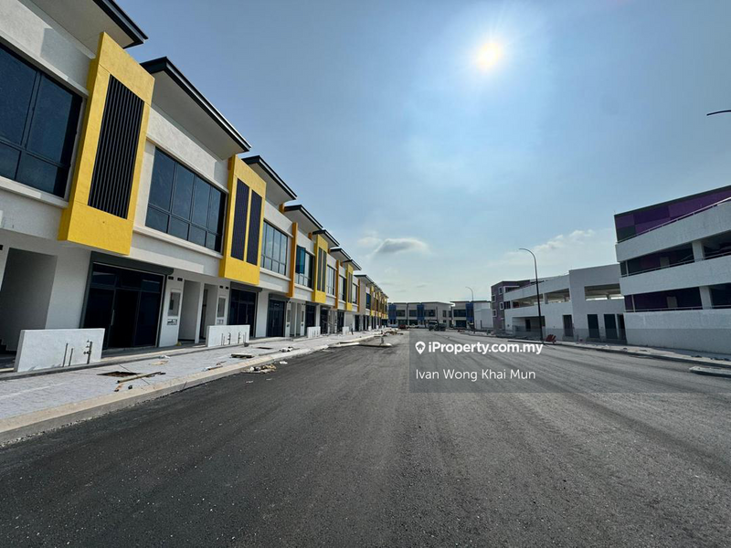 Shop / Office untuk Dijual di Alam Impian, Shah Alam oleh Ivan Wong Khai Mun - iProperty.com.my