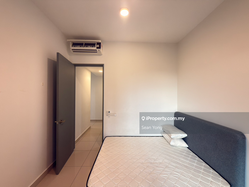 For Rent - Fortune Centra