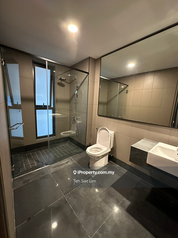 Service Residence for Sale in Bloomsvale Menara Vista Petaling by Teh Siet Lim - iProperty.com.my