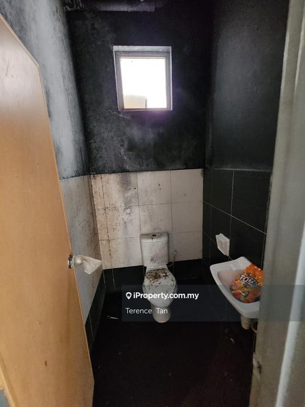 Shop / Office for Sale in Taman Kota Masai, Pasir Gudang by Terence Tan - iProperty.com.my