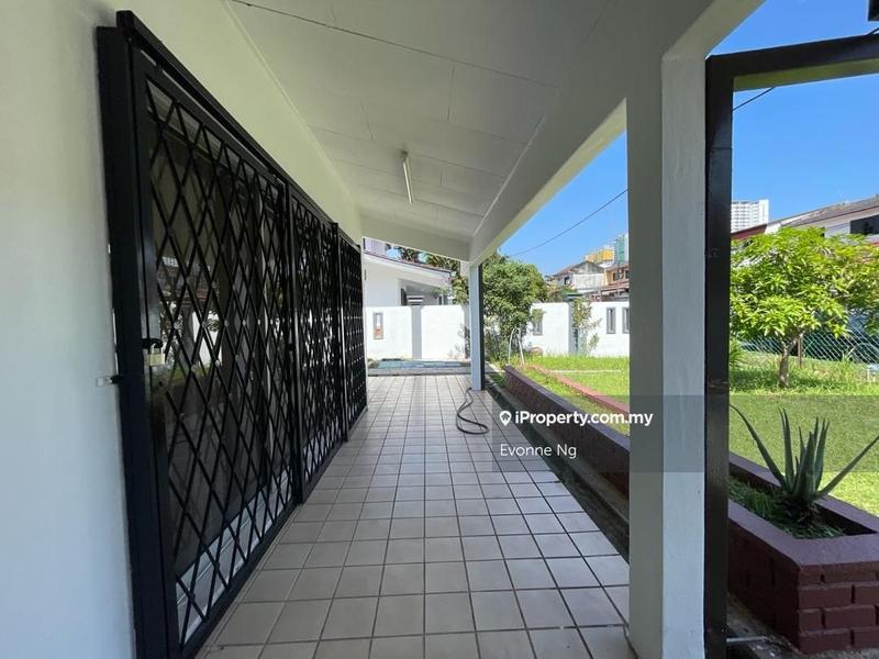 Rumah Berkembar untuk Dijual di Kajang, Selangor oleh Evonne Ng - iProperty.com.my