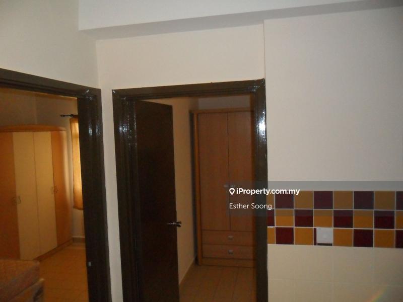 Condominium for Sale in Perdana Exclusive by Esther Soong - iProperty.com.my