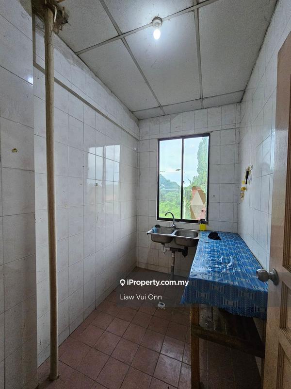 Flat for Sale in Taman Sinar Jaya by Liaw Vui Onn - iProperty.com.my