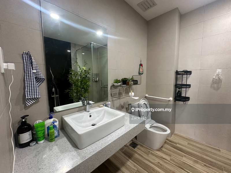 Service Residence for Sale in Hampton Height Damansara by Zack Ng - iProperty.com.my