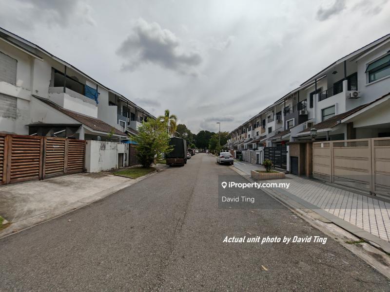 3-storey Terraced House for Sale in Lake Fields, Sungai Besi by David Ting - iProperty.com.my