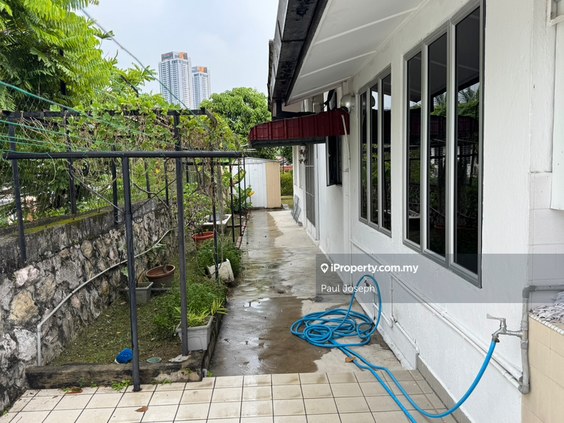 Bungalow House for Sale in Taman Universiti Ss3, Petaling Jaya by Paul Joseph - iProperty.com.my