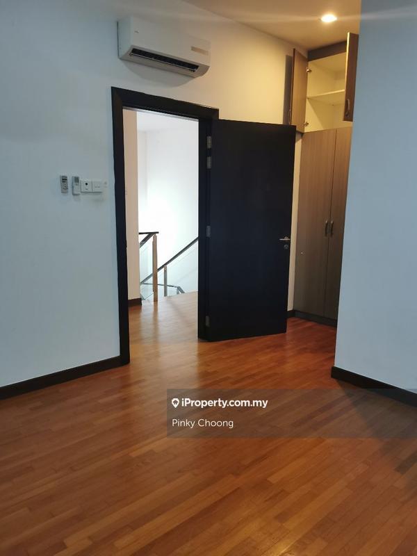 Bungalow House for Sale in Valencia, Sungai Buloh by Pinky Choong - iProperty.com.my