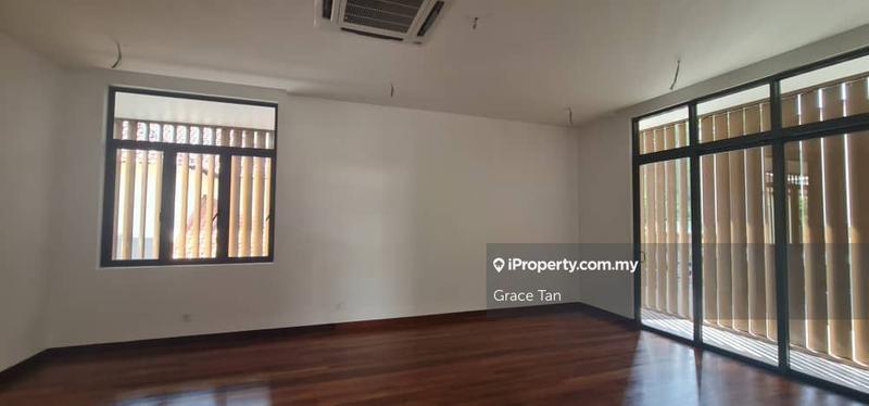 Bungalow House untuk Dijual di Seri Kembangan, Selangor oleh Grace Tan - iProperty.com.my