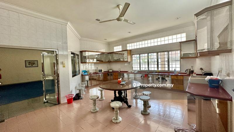 Bungalow House untuk Dijual di Taman Bukit Pantai, Bangsar oleh Aivan Ng - iProperty.com.my