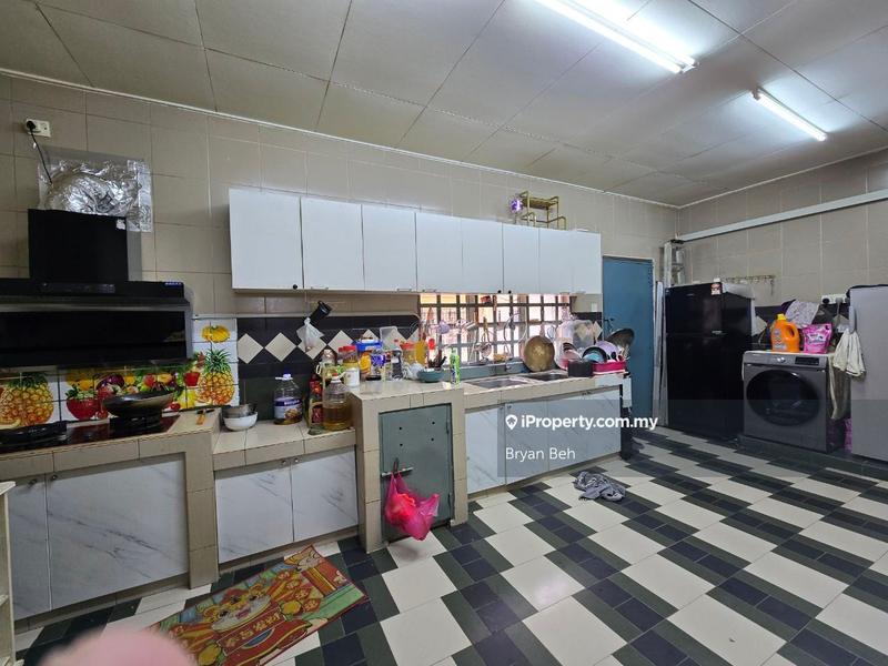 Rumah Berangkai 2 Tingkat untuk Dijual di Taman Kajang Perdana, Kajang oleh Bryan Beh - iProperty.com.my