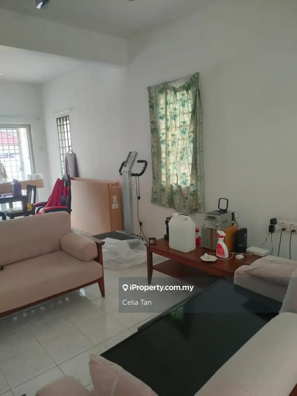 Rumah Teres 2.5-Tingkat untuk Dijual di Taman Amanputra, Puchong oleh Celia Tan - iProperty.com.my