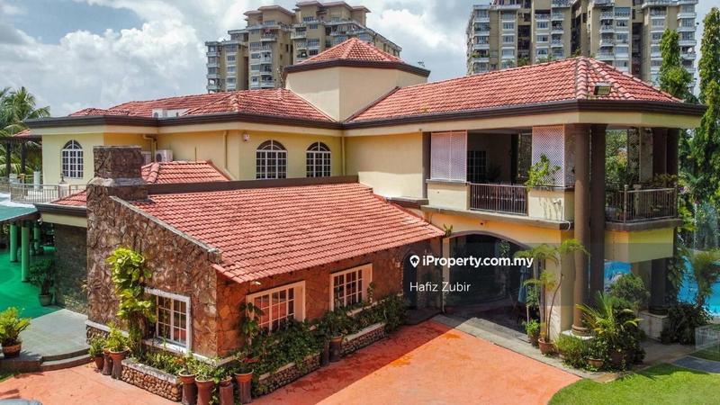 Bungalow House for Sale in Seksyen 13, Shah Alam by Hafiz Zubir - iProperty.com.my