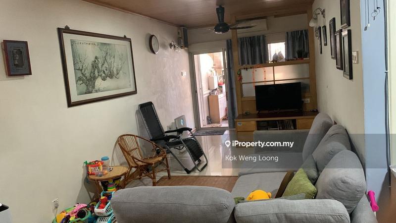 Rumah Teres 2-Tingkat untuk Dijual di Jalan Beremban, Kepong Baru, Kepong oleh Kok Weng Loong - iProperty.com.my