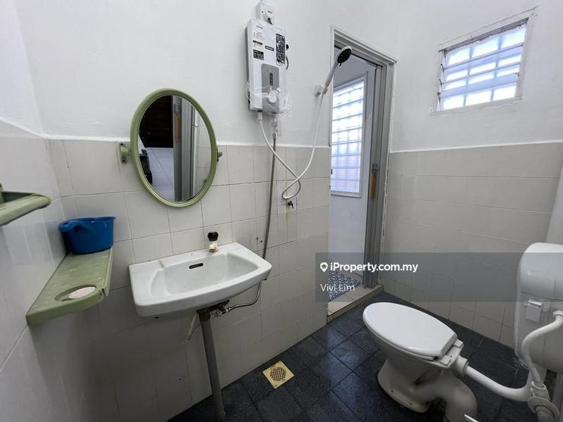 Rumah Berangkai 2 Tingkat untuk Disewa di 3lunm, Kluang oleh Vivi Lim - iProperty.com.my
