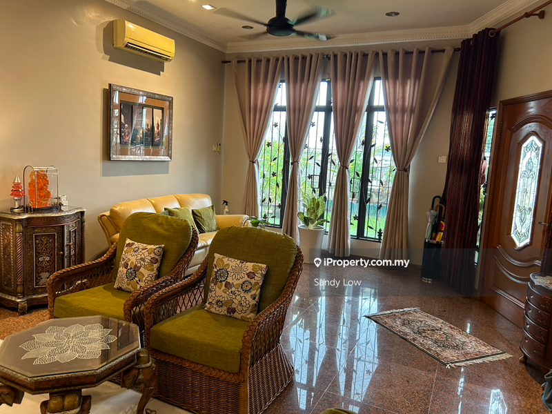Rumah Berkembar untuk Dijual di Kelana Jaya, Petaling Jaya oleh Sandy Low - iProperty.com.my