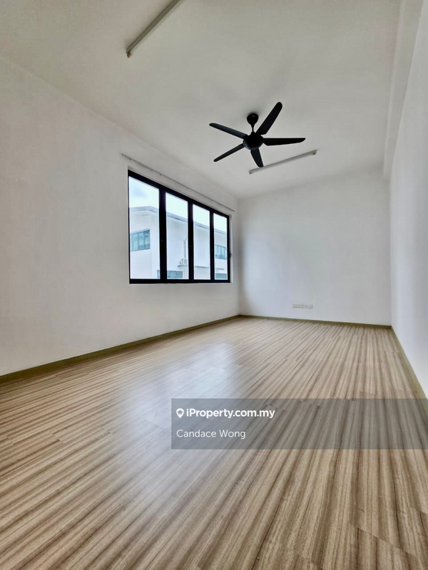 Rumah Berkembar untuk Dijual di Taman Villa Perdana, Kajang oleh Candace Wong - iProperty.com.my