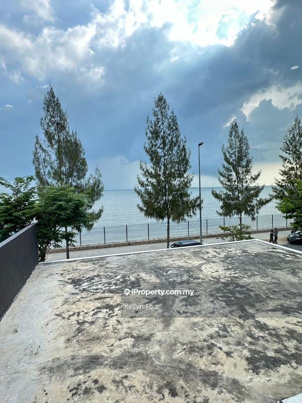 Semi-Detached House for Sale in Seaview 2 Storey Semi-D at 8 Residence Ujong Pasir, Melaka City by Kellyn Foo - iProperty.com.my