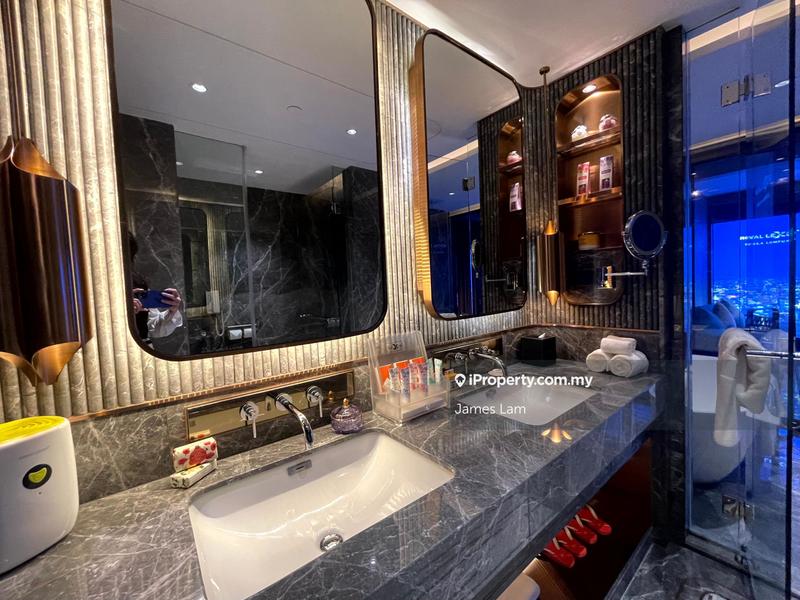 For Sale - Royal Lexis