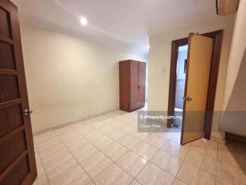 Banglo untuk Dijual di Bukit Jalil Golf, Bukit Jalil oleh Oliver Mak - iProperty.com.my