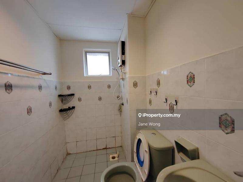 For Sale - Puncak Nusa Kelana