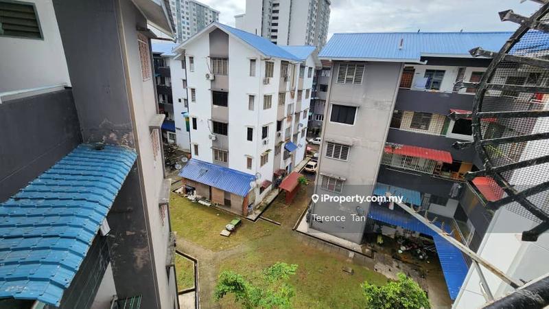 Rumah Flat untuk Dijual di Taman Molek oleh Terence Tan - iProperty.com.my