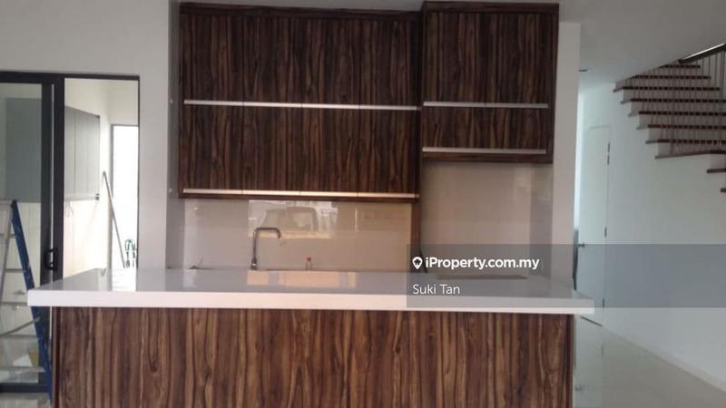 3-storey Terraced House for Sale in Lake Fields, Sungai Besi by Suki Tan - iProperty.com.my