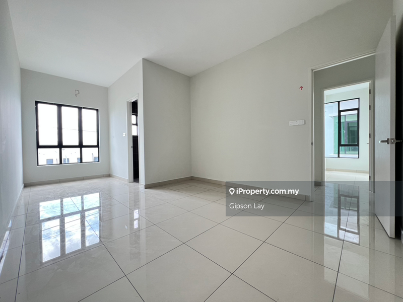 Rumah Teres 2-Tingkat untuk Dijual di Taman Tasik Indah, Kluang oleh Gipson Lay - iProperty.com.my