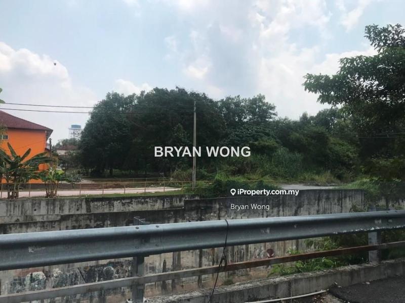 Tanah Komersial untuk Dijual di Semenyih, Selangor oleh Bryan Wong - iProperty.com.my