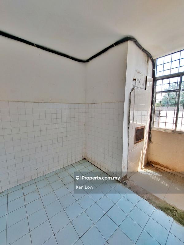 Shop for Sale in Taman Sungai Jelok, Kajang by Ken Low - iProperty.com.my