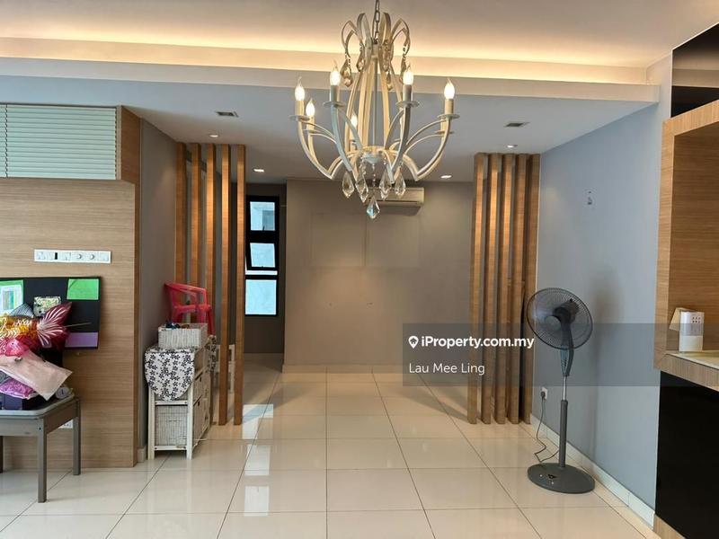 For Sale - Papillon Desahill Condominium