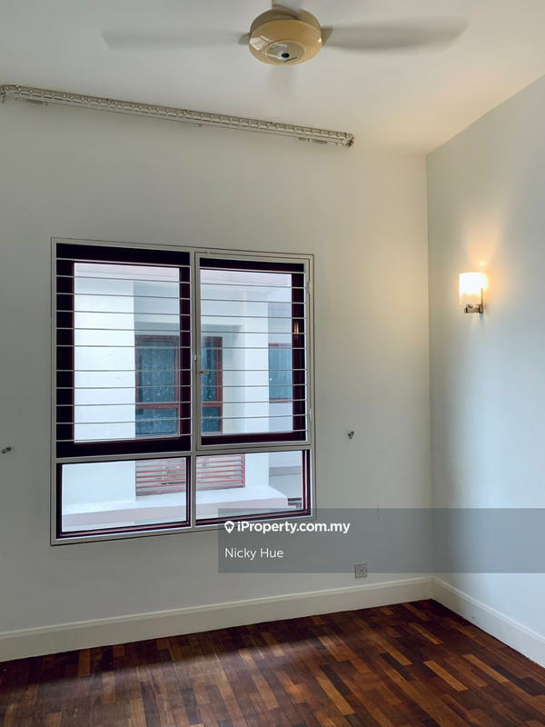 Condominium for Sale in Surian Condominium by Nicky Hue - iProperty.com.my