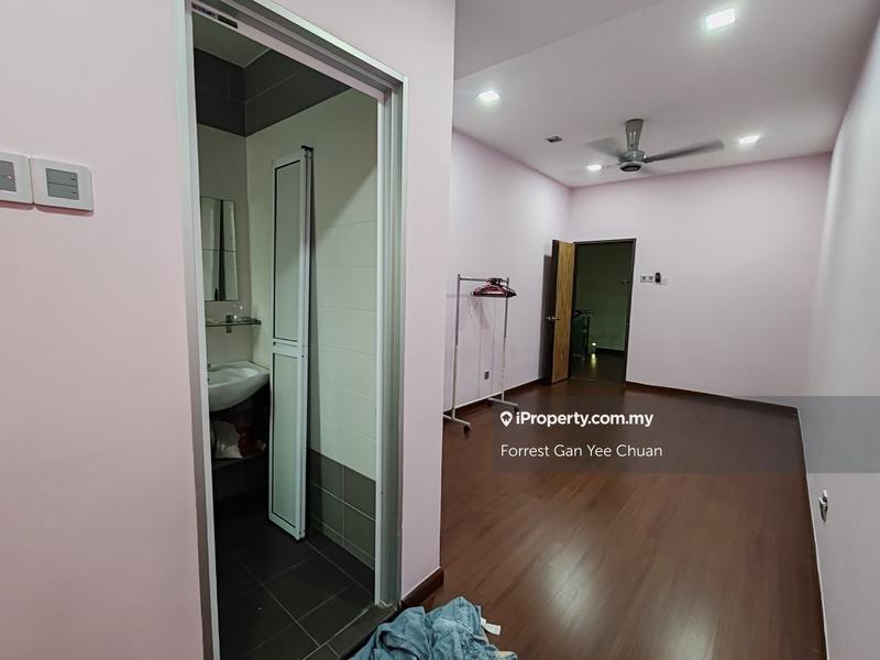 Rumah Pangsa untuk Dijual di Bandar Bukit Tinggi 2 oleh Forrest Gan Yee Chuan - iProperty.com.my