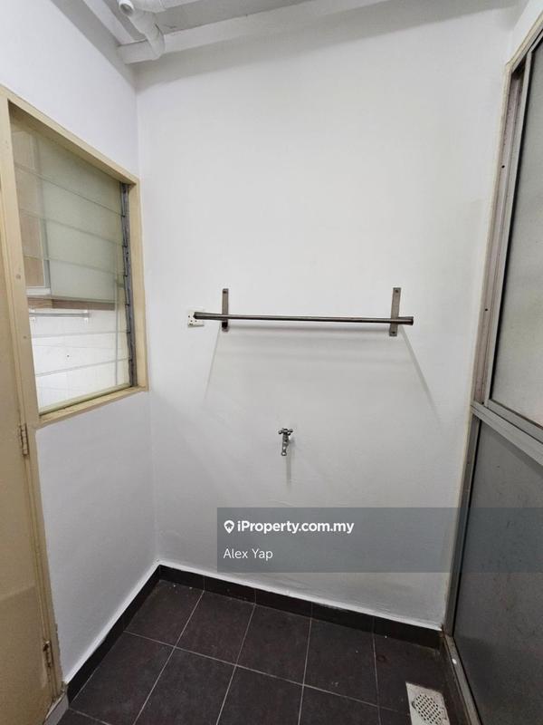 Pangsapuri untuk Dijual di Seri Intan Apartment oleh Alex Yap - iProperty.com.my