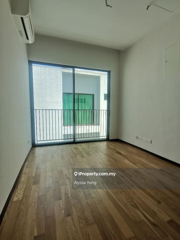 3-storey Terraced House for Sale in Leisure Farm, Gelang Patah by Alyssa Yong - iProperty.com.my