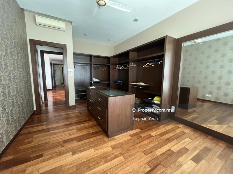 Condominium for Sale in Infinity Beachfront Condominium by Stephan Yeoh - iProperty.com.my