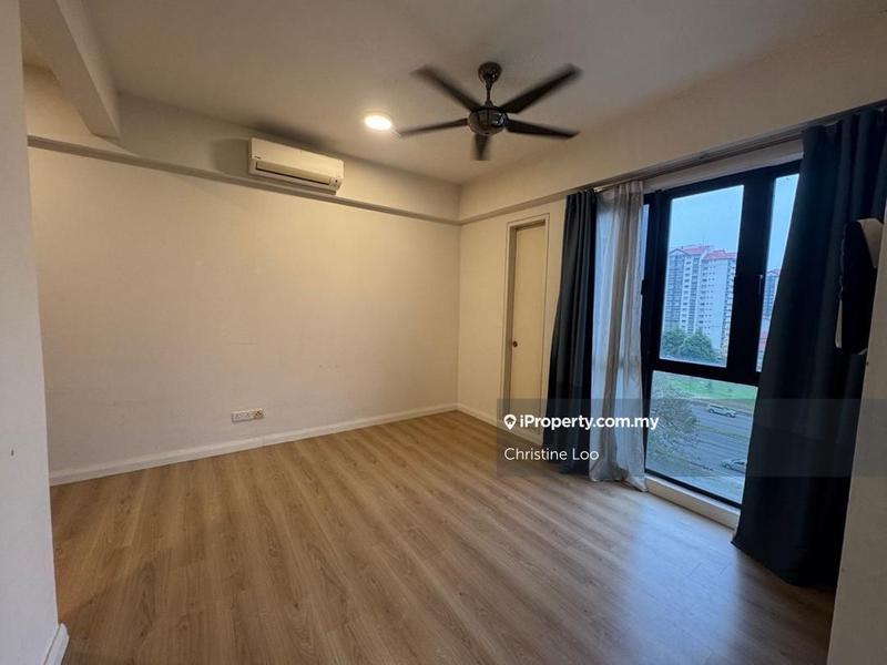 Service Residence for Sale in Nova Saujana by Christine Loo - iProperty.com.my