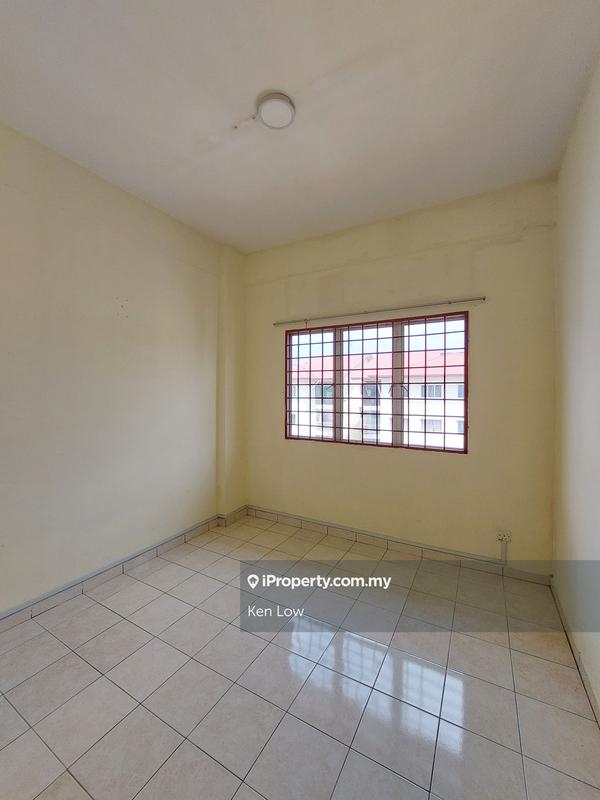 Pangsapuri untuk Dijual di Selesa I Resort Apartment (Pangsapuri Damai Mewah B) oleh Ken Low - iProperty.com.my