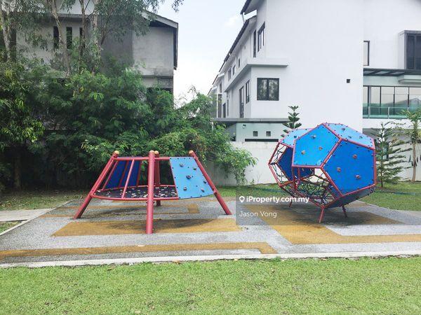 3-storey Terraced House for Sale in u4qse, Sungai Besi by Jason Vong - iProperty.com.my