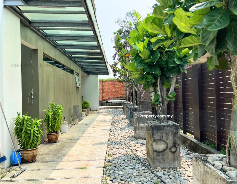 Banglo untuk Dijual di Balakong, Seri Kembangan oleh Janie Wai - iProperty.com.my