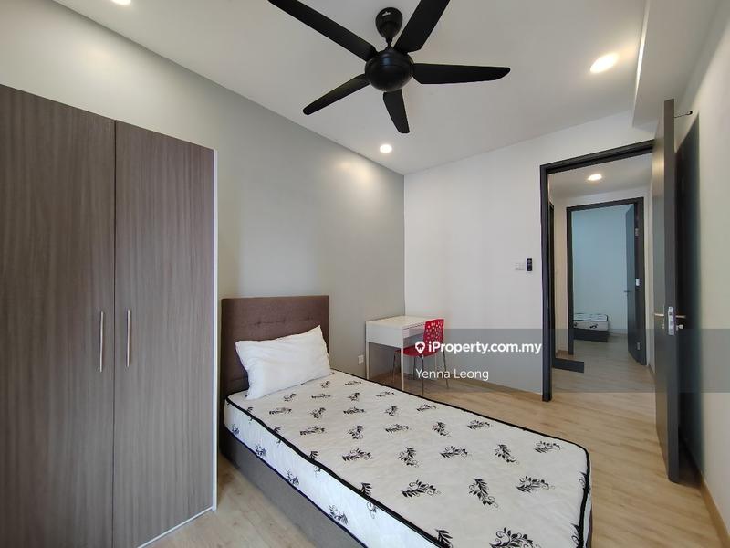 Kediaman Servis untuk Dijual di Emporis oleh Yenna Leong - iProperty.com.my