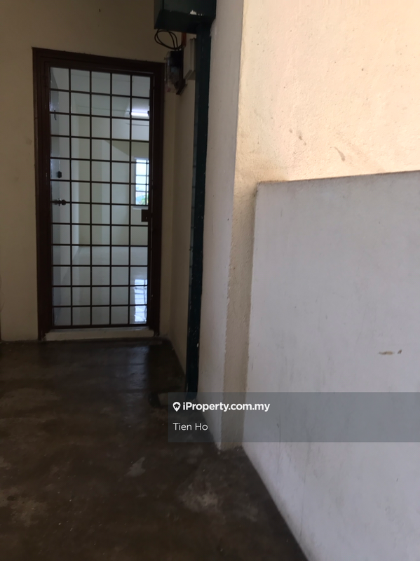 Apartment for Sale in Bayview Court by Tien Ho - iProperty.com.my