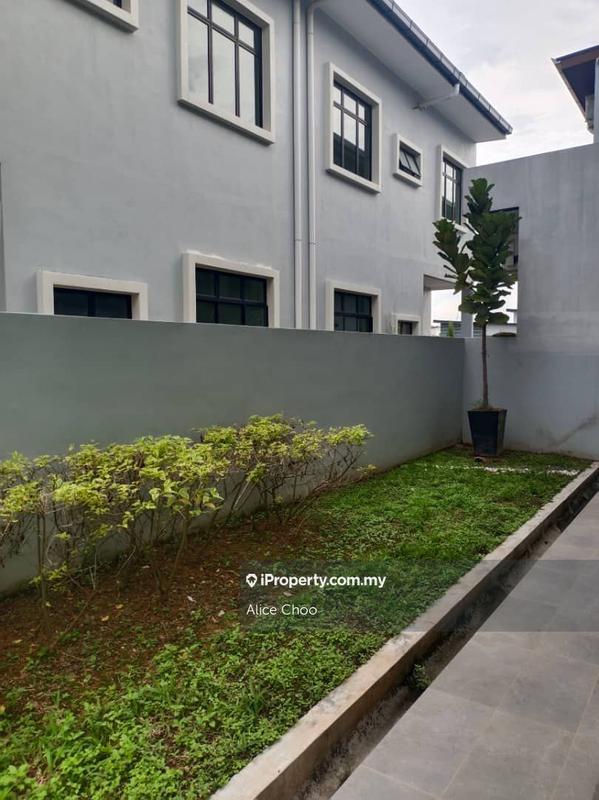 Semi-Detached House for Sale in Kluang, Johor by Alice Choo - iProperty.com.my